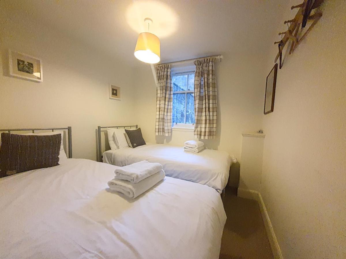Edinburgh 2-Bedroom Cottage With Parking - Ground Floor מראה חיצוני תמונה