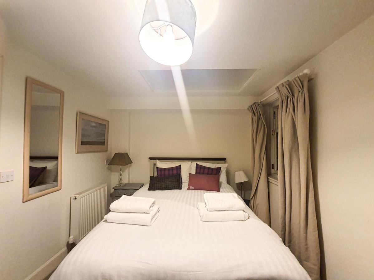 Edinburgh 2-Bedroom Cottage With Parking - Ground Floor מראה חיצוני תמונה